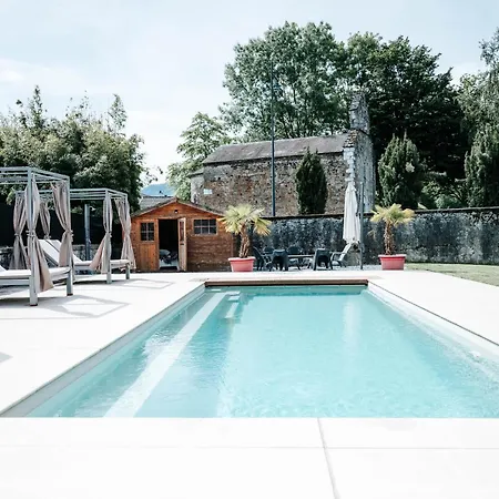 Chateau De La Lanette Konukevi 4*